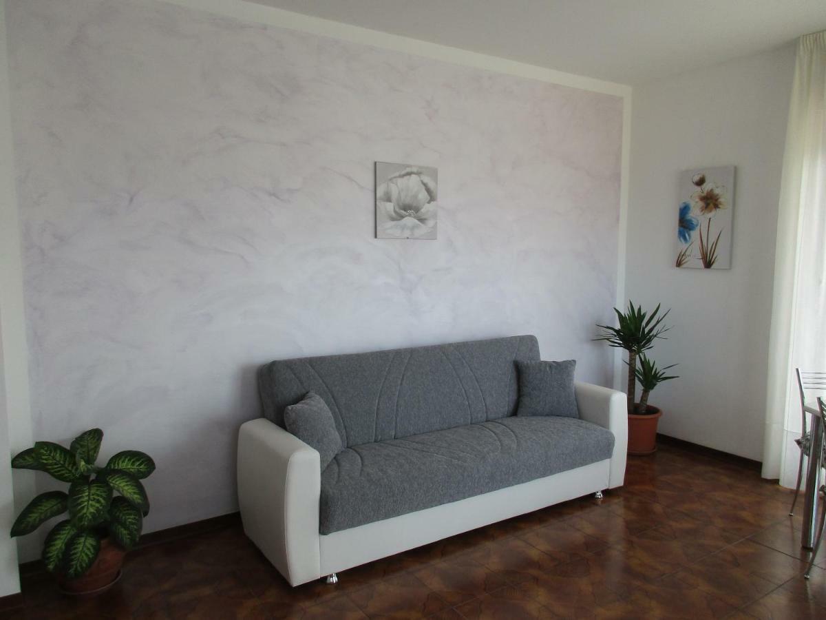 Red Rose Apartamento Stresa Exterior foto